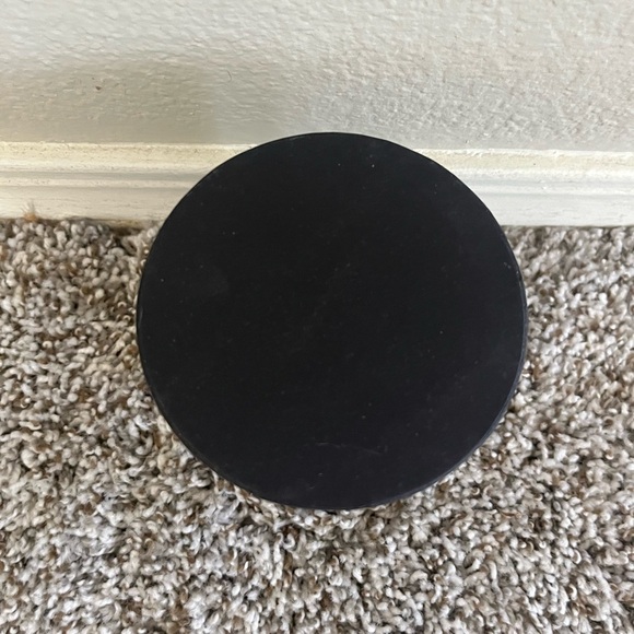 L'AGENCE Suede Et Santal Soy Wax Vanilla Masculine Scent Candle One Size NIB - Picture 15 of 15